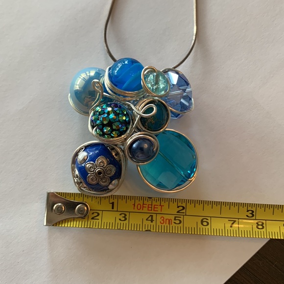 925 sterling silver pendant and necklace with multiple blue gems - Picture 8 of 9